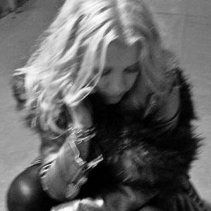 Meet your Posher, Tina